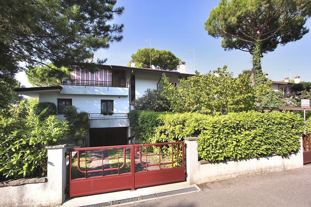 Villa Renata Lignano Sabbiadoro Zimmer foto
