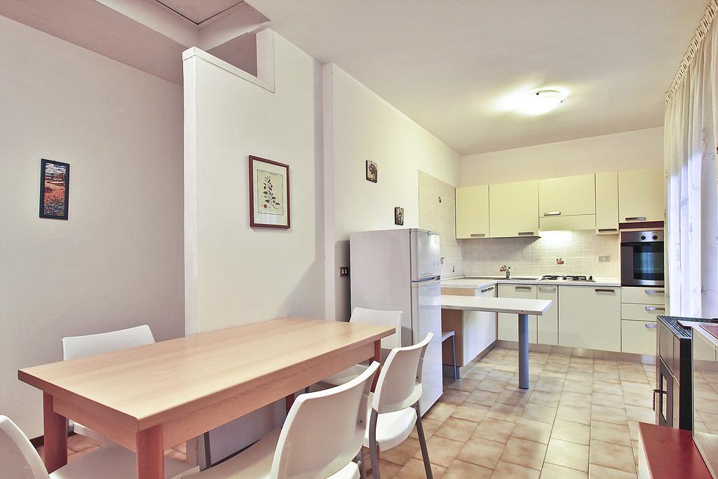 Villa Renata Lignano Sabbiadoro Zimmer foto